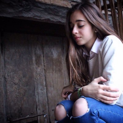 Albaagarcia_16's profile picture. No perdamos el tiempo, que al corazón le llega poca sangre. Ruufiianasss ❤️