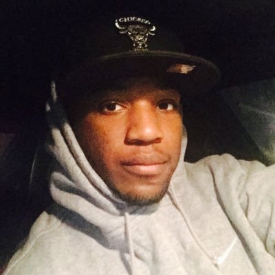 LarryDevonshire's profile picture. Add my new Twitter son!