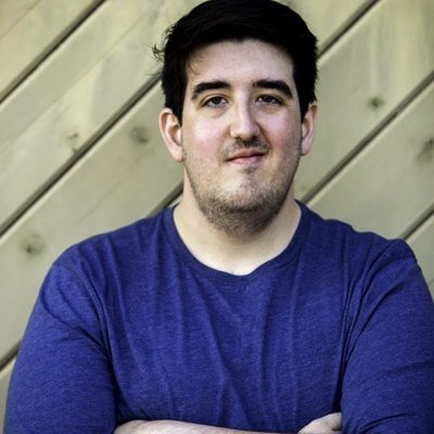 I do standup and improv comedy, sing, act, rap, animate, play ukulele and make a mean pizza!