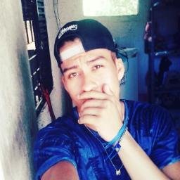 Cabeca_Vlogs's profile picture. Sou um anormal sendo normal no meio de gente do mesmo planeta