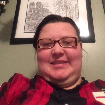 dglavin22's profile picture. 