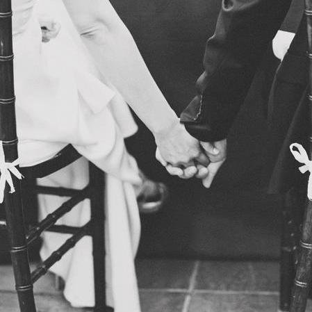 linakak1's profile picture. Πὲς «στιγμή»,
ποὺ φωνάζει βοήθεια ὅτι πνίγεται,
μὴν τὴ σῴζεις,
πὲς
«δὲν ἄκουσα».