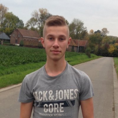 JMaebe_Official's profile picture. #Belgium #17y/o #snapchat: jordy_maebe #instagram: xjordymaebex #footballfan