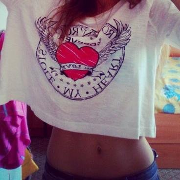 angelinushkaaaa's profile picture. 