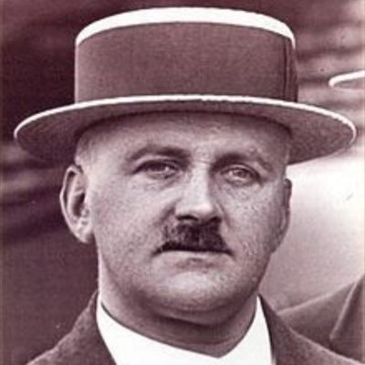 Chopper_Mallett's profile picture. I am NOT a football fan......I am a United fan, wife & son are all that matters now, anyone who don’t know the history of United are heathens #Mufc