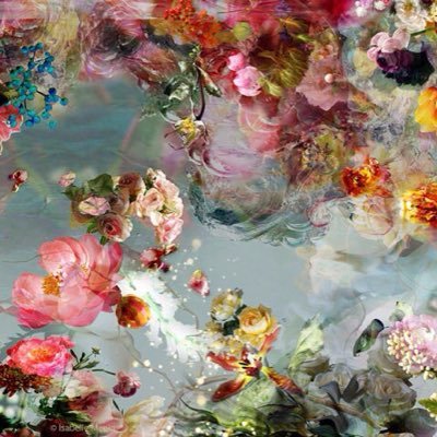 sophia_metzger's profile picture. .