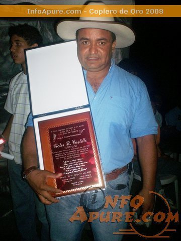 ViticoCastillo's profile picture. Cantante de Musica Folklorica