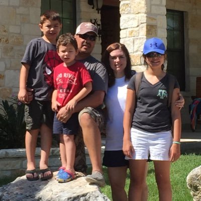 benavideztech1's profile picture. 