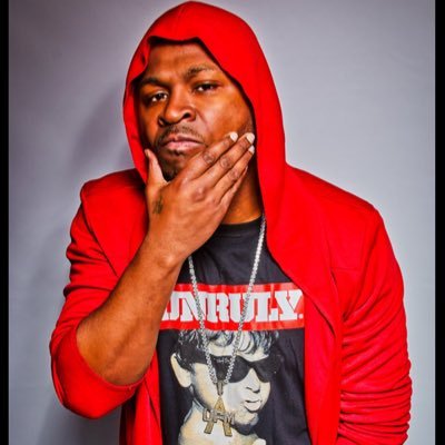 SuaveFello's profile picture. artist/songwriter BMI certified ✍️ new music on the way on iTunes my single called fucked up ‼be sure to down load real soon #usfamilynmoney