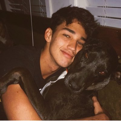 jesseyrpgvbg_'s profile picture. tg tu fais saigner mes oreilles