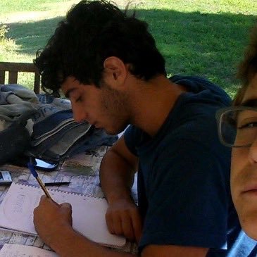 Consigliere comunale a Savona.
Studio economia dell'ambiente.
Ho la bandierina nel nick per non lasciare l'esclusiva ai fasciosovranisti