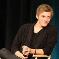 Adam Winchester (@hesmilliganfake) 's Twitter Profile