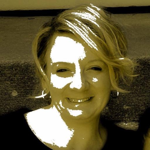 momscloset11's profile picture. Marketing visionary, aspiring photographer and pencil artist, loving wife and mom, tastemaker, globetrotter and human rights advocate.