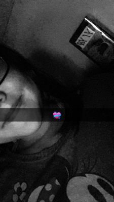 Andrea672993848's profile picture. Criaturita del señor
16Millones de hermanos❤
#myworldylovealcmf 
tu héroe lleva capa el mio cámara  y cascos