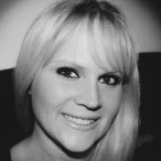 SunnySouth19's profile picture. Young-ish free and single. Live in Devon as of last year and basically just looking for friends.