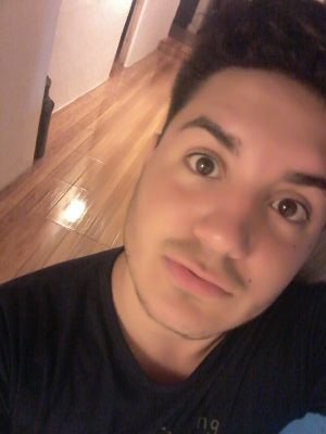 Matyas_F's profile picture. https://t.co/7asmtm8Bt7

Soy Aprendiz, 19 años. Me apasiona la Vida, El ARTE, Me Enamoro de las simples cosas de la  Vida.  #Music #Sing #Dance #Love