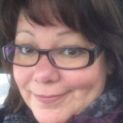 renaenaenae68's profile picture. 