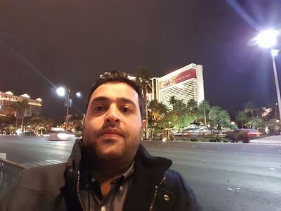 farfot's profile picture. اهل نوشتن نیستم فقط میخونم