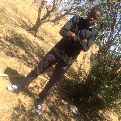 Black Thought UJ member | #BlackLivesMatter activist |computer sciences student obssessed in politics | @Orlando_Pirates fan | soccer player
