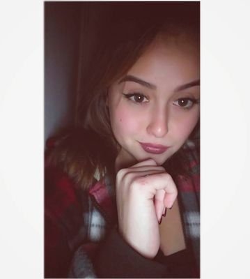 nikol_grinberg's profile picture. 