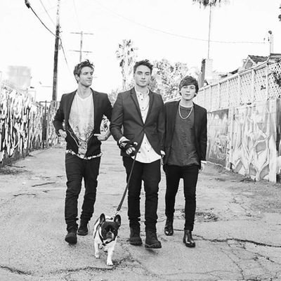 E3Alerts's profile picture. Hi! It's Estefanía and Daniela updating you on Emblem3!