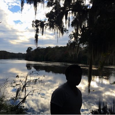 ErickDosTres's profile picture. 