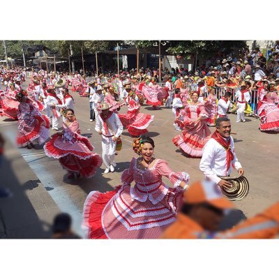 LA MEJOR DE TODOS LOS TIEMPOS, Es la cumbiamba que mas congos de oro ha obtenido en el Carnaval de Barranquilla, Lider de la tradición . Inst: @cumbiacañonazo