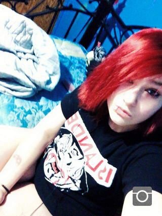 I live in Indiana, I love bands, I have my lip and eyebrow pierced. I love rock, metal, and death core metal. Follow me, I'll follow back!