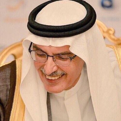 عزيزي المغرد سيجاملك الجميع لكن انا لست منهم ........... في الغالب لن يعجبك النقاش معي لذلك توّخ الحيطة والحذر