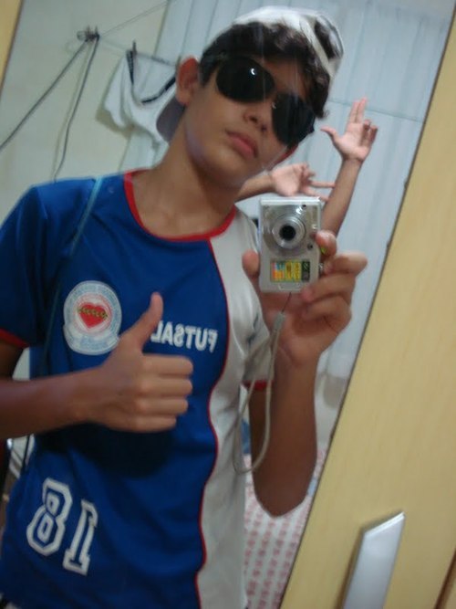 vinicius_boy13's profile picture. 