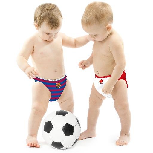 Brappies is the Branded Nappies company that specializes in bringing sports team nappies to their fans and families. #fansincebirth