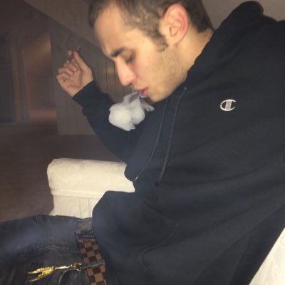 CaptainKurk18's profile picture. 