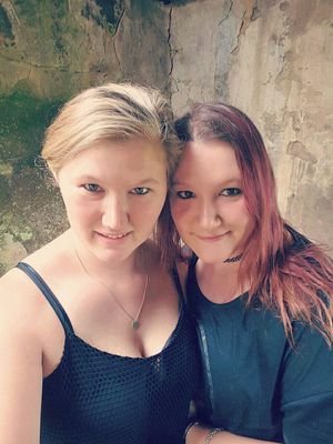 mandzzz18's profile picture. Geology, science and cooking type of girl...