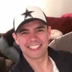 Connect/inspire 🏊♂️🚴♂️🏃♂️🎧🕺🏈 ⚽️🏒 Taco connoisseur. People who vibrate at the same frequency vibrate toward each other 11:11 IG:leorl25 🇨🇦w🇲🇽accent