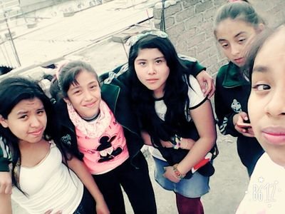 Amoooo a 5 locos enamorados de la musica
PAIII SJPTLVHF