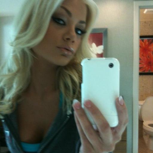 Sensual Sweet is ready to make you cum hard! Enter for fun NOW https://t.co/KlJ4DMTTPW