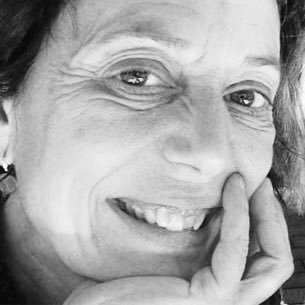 itaAsparo's profile picture. mestra, m' agrada la meva feina i penso que canviarà el món.M' agrada parlar amb els amics, riure. Amb la família som invencibles! estimo la vida!