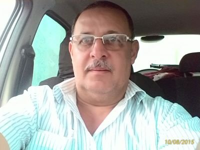 Alagoano,casado com Maria Luiza, em Maceió, pai de 4 filhos e 6 netos, servo de Deus . que Deus abençoe.