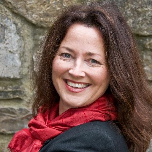 Marketing Consultant. Marketing #Mentor. #DigitalMarketing. Highly committed to clients - bringing focus & efficiency to their #marketing.
