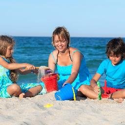 Ocean conservation event on Clearwater beach. Kids have fun with hands on learning of marine life. Creating the next generation of ocean stewards.