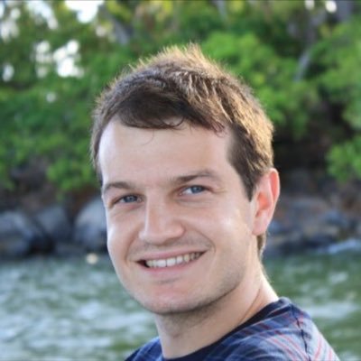 iOS developer living in SF. Also enjoy cocktails, beer, wine, cooking, and playing soccer.