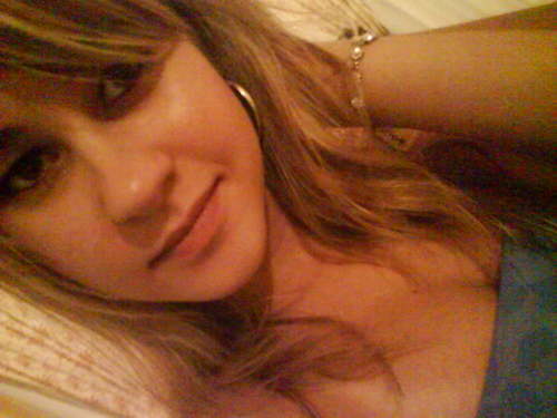 Tais_Gabriela's profile picture. 