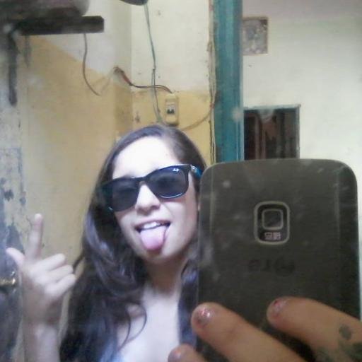 EnanaEvec's profile picture. 