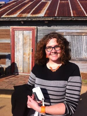 Emily88G's profile picture. Mother, daughter, sister, art teacher, artist and dreamer.