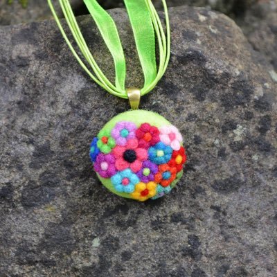 TamarasTweets's profile picture. 