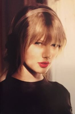 Taylor Swift is my angel. Harry is my love. One Direction/Zayn.