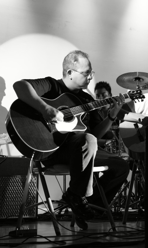 DAVIDVELAZQUEZ1's profile picture. 