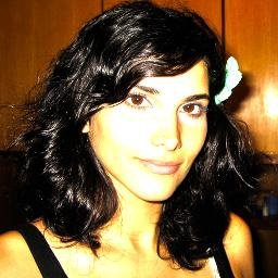 Libertine à 100%. J'aime les bonnes et les belles choses. Suivez moi pour que je vous étonne chaque jour.