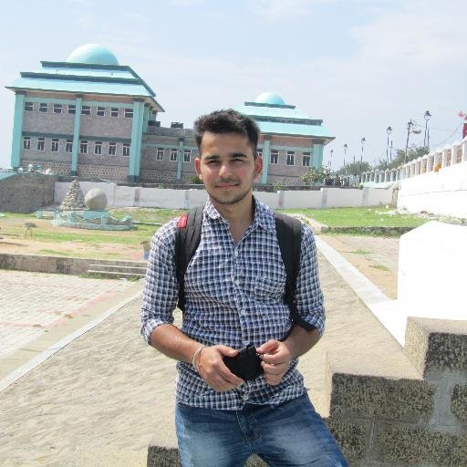 rj097174's profile picture. 