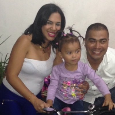 henderrivas's profile picture. 